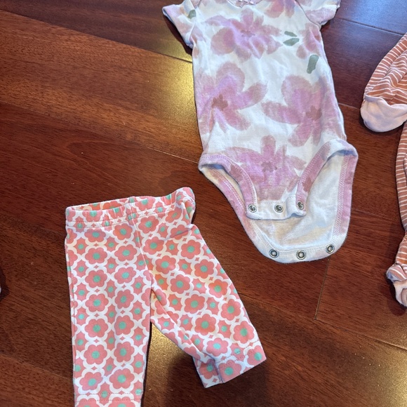 Newborn bundle - Picture 4 of 8